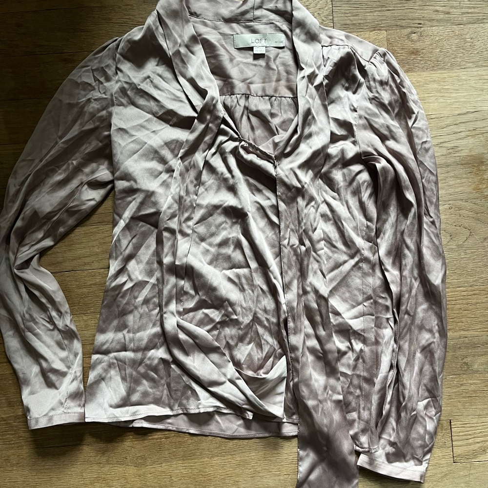 LOFT Women's Beige Blouse